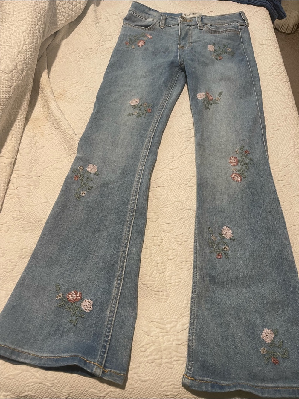 Light Blue Floral Cross stitch Girls KidsAbercrombie Kids 9/10 Jeans
